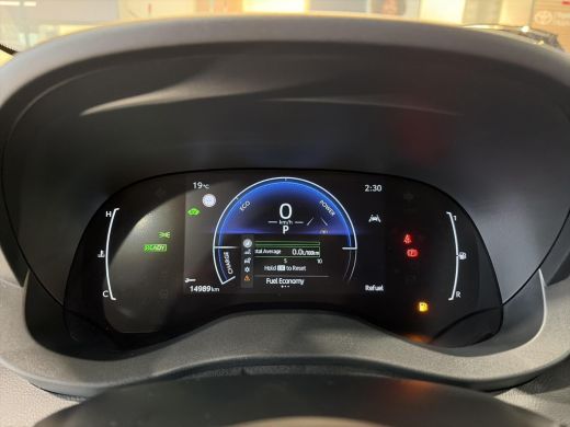 Toyota Yaris 1.5 Hybrid 115 Dynamic Comfort pack ActivLease financial lease