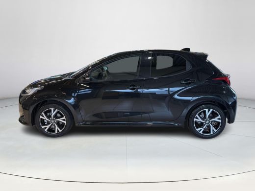 Toyota Yaris 1.5 Hybrid 115 Dynamic Comfort pack ActivLease financial lease