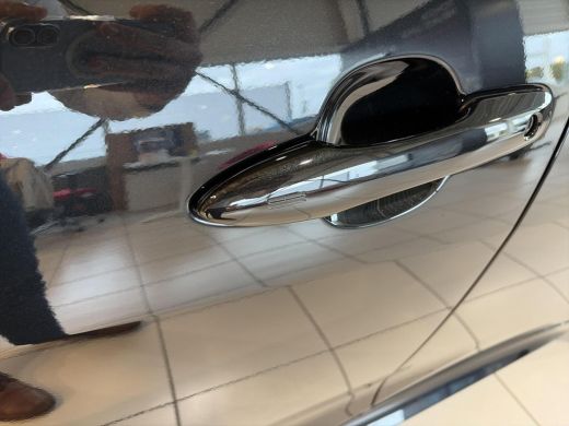 Toyota Yaris 1.5 Hybrid 115 Dynamic Comfort pack ActivLease financial lease