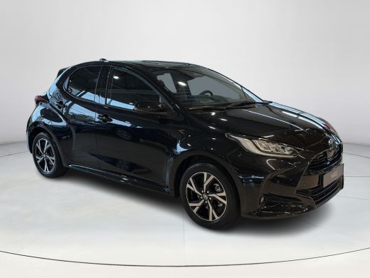 Toyota Yaris 1.5 Hybrid 115 Dynamic Comfort pack ActivLease financial lease