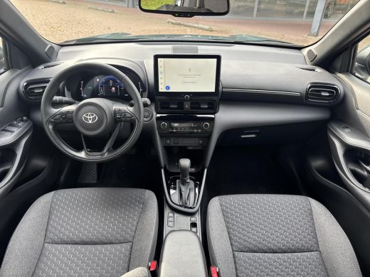 Toyota Yaris Cross 1.5 Hybrid 130 Dynamic Comfort Pack | 06-10141018 Voor meer informatie ActivLease financial lease