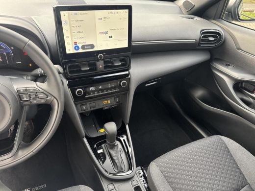 Toyota Yaris Cross 1.5 Hybrid 130 Dynamic Comfort Pack | 06-10141018 Voor meer informatie ActivLease financial lease