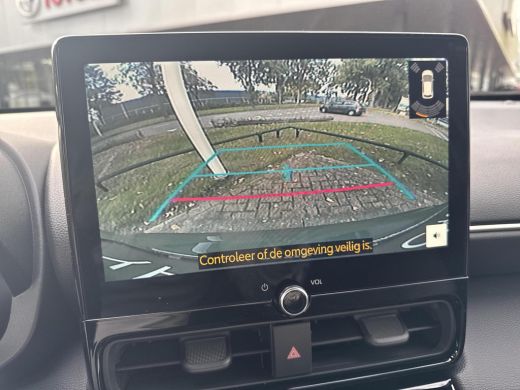 Toyota Yaris Cross 1.5 Hybrid 130 Dynamic Comfort Pack | 06-10141018 Voor meer informatie ActivLease financial lease