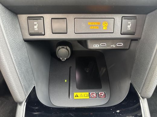 Toyota Yaris Cross 1.5 Hybrid 130 Dynamic Comfort Pack | 06-10141018 Voor meer informatie ActivLease financial lease