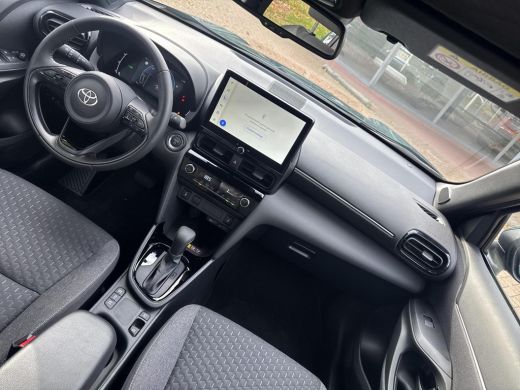 Toyota Yaris Cross 1.5 Hybrid 130 Dynamic Comfort Pack | 06-10141018 Voor meer informatie ActivLease financial lease