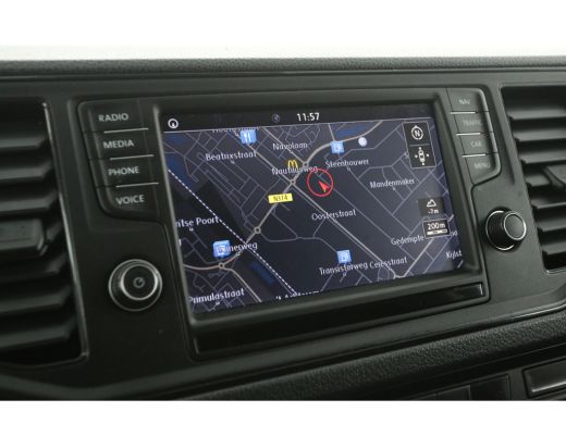 Volkswagen Crafter 30 2.0 TDI 140PK L3H2 | 3000kg Trekgew. | Airco | Cruise | Carplay | Navi | Parkeersens. ActivLease financial lease