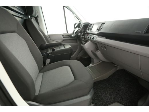 Volkswagen Crafter 30 2.0 TDI 140PK L3H2 | 3000kg Trekgew. | Airco | Cruise | Carplay | Navi | Parkeersens. ActivLease financial lease