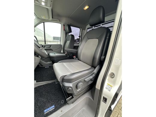 Volkswagen Crafter 35 2.0 TDI L4 DC Openlaadbak ActivLease financial lease