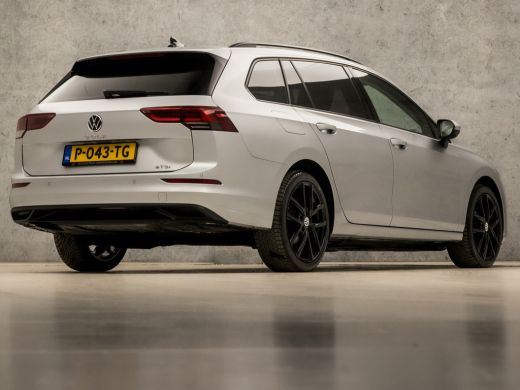 Volkswagen Golf 1.0 TSI Sportline Automaat (APPLE CARPLAY, GROOT NAVI, CLIMATE, STUUR/STOELVERWARMING, SFEERVERLI... ActivLease financial lease