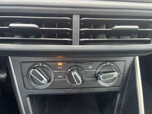 Volkswagen Polo 1.0 TSI R-Line Edition | ADAPT. CRUISE | APP. CONNECT | 16 INCH VELGEN | DAB+ | LED ActivLease financial lease