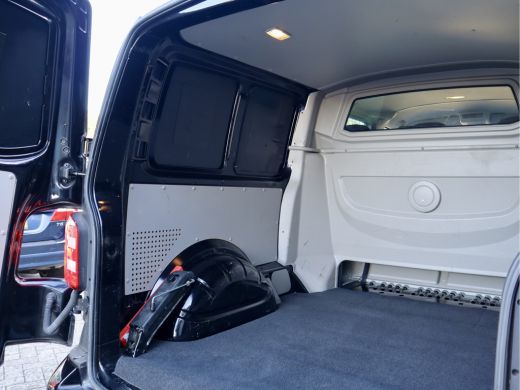 Volkswagen Transporter 2.0 TDI DSG LUXE DUBBELE CABINE ActivLease financial lease