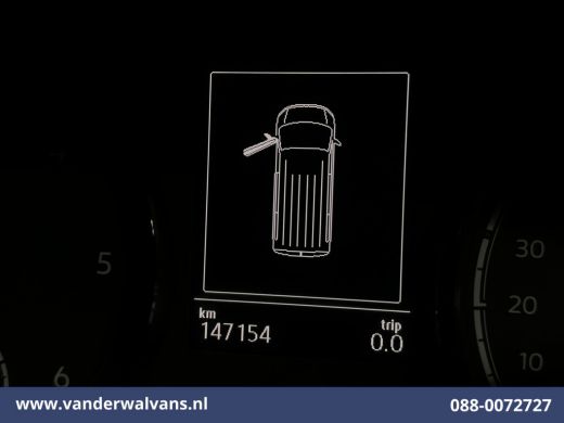 Volkswagen Transporter 2.0 TDI L1H1 Euro6 Airco | Camera | Cruisecontrol | Trekhaak | Sidebars Parkeersensoren ActivLease financial lease