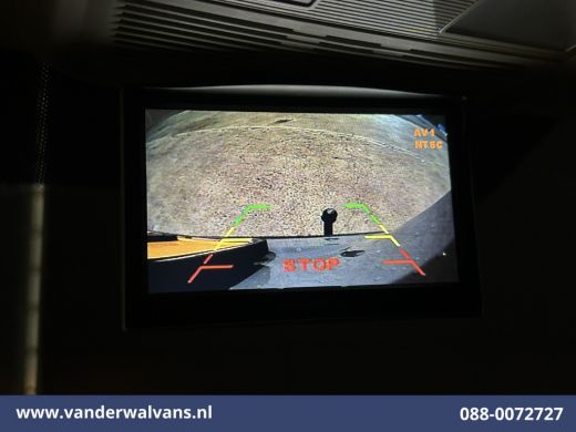 Volkswagen Transporter 2.0 TDI L1H1 Euro6 Airco | Camera | Cruisecontrol | Trekhaak | Sidebars Parkeersensoren ActivLease financial lease