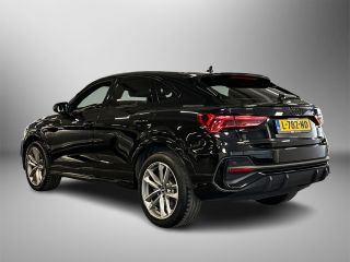 Audi Q3 45 TFSIe 245pk S Edition MMI navigatie plus / Optiekpakket zwart / Servosluiting achterklep / Aud...