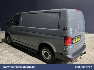 Volkswagen Transporter 2.0 TDI L1H1 Euro6 Airco | Camera | Cruisecontrol | Trekhaak | Sidebars Parkeersensoren