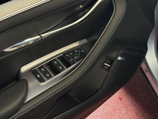 BYD SEAL U 217PK PHEV BOOST 18,3KW PANO HEADUP 360.CAM STOEL/STUUR VERW STOEL.VENTILATIE INFINITY/AUDIO ActivLease financial lease