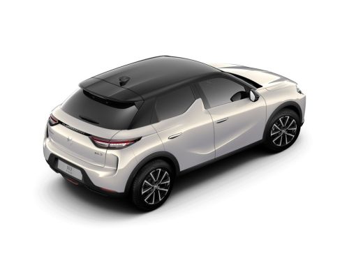 DS DS 3 Bastille | 17" lichtmetalen velgen DUBLIN | DS Iris Navigatie System | LED-achterlichten ActivLease financial lease