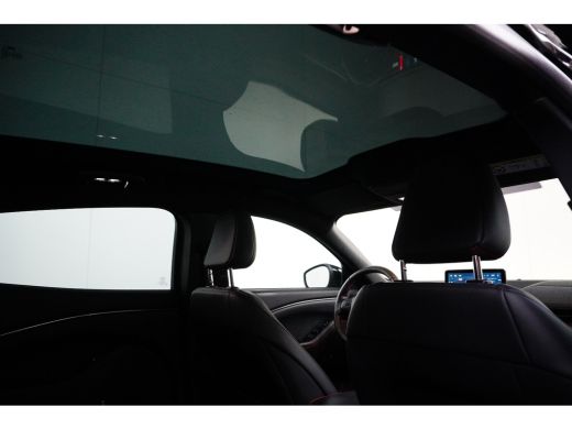 Ford Mustang Mach-E Mach-E Extended Range AWD 98 kWh | ALLE OPTIES! | Pano-dak | B&O audio | Technology pack + | 360 ... ActivLease financial lease