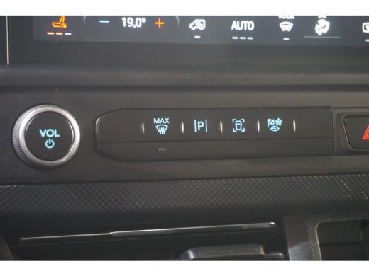 Ford Transit Custom 320 2.0 TDCI L2H1 Limited | Achteruitrijcamera | Apple Carplay/Android Auto|telefoonintegratie pr... ActivLease financial lease