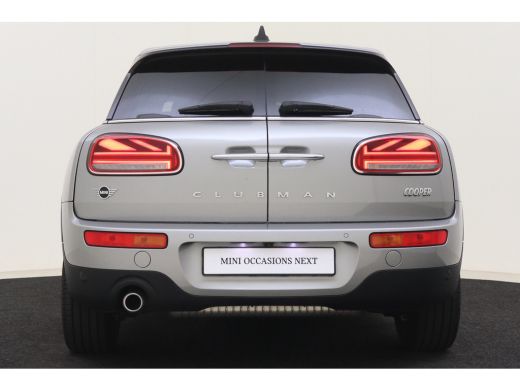 Mini Clubman Cooper Classic Automaat / Achteruitrijcamera / Comfort Access / LED / Stoelverwarming / PDC /  Cr... ActivLease financial lease