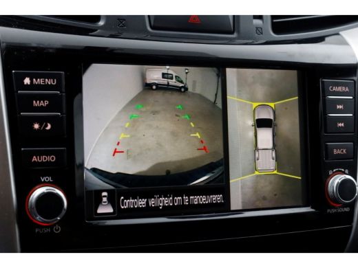 Nissan Navara 2.3 dCi 190pk Automaat Tekna 4x4 + Sperdiff. Trekhaak 3500kg 09-2020 ActivLease financial lease