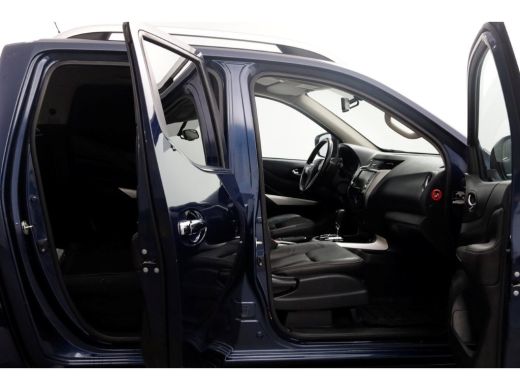 Nissan Navara 2.3 dCi 190pk Automaat Tekna 4x4 + Sperdiff. Trekhaak 3500kg 09-2020 ActivLease financial lease
