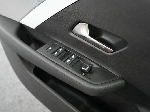 Opel Astra Electric 54 kWh Business Edition | Achteruitrijcamera | Apple Carplay/Android Auto|telefoonintegr... ActivLease financial lease