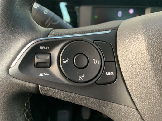 Opel Mokka 1.2 100pk 6 versnellingen Airco | DAB | Cruise Control | LMV 16" | Navi by app | Full led | 1ste ... ActivLease financial lease