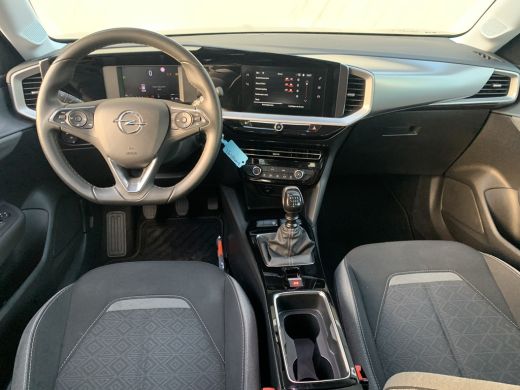 Opel Mokka 1.2 100pk 6 versnellingen Airco | DAB | Cruise Control | LMV 16" | Navi by app | Full led | 1ste ... ActivLease financial lease