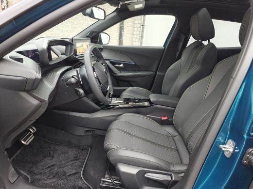 Peugeot 2008 Hybrid 145 GT ActivLease financial lease