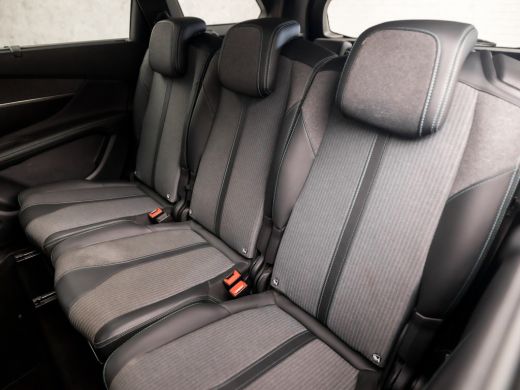 Peugeot 5008 1.2 PureTech Sport 7 Persoons Automaat (NIEUW MODEL, APPLE CARPLAY, 360 CAMERA, LEDER, SPORTSTOEL... ActivLease financial lease