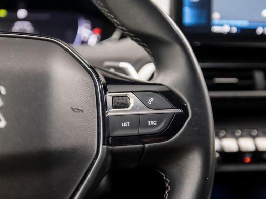 Peugeot 5008 1.2 PureTech Sport 7 Persoons Automaat (NIEUW MODEL, APPLE CARPLAY, 360 CAMERA, LEDER, SPORTSTOEL... ActivLease financial lease