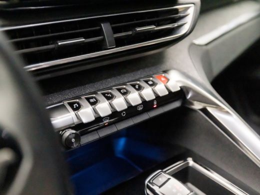 Peugeot 5008 1.2 PureTech Sport 7 Persoons Automaat (NIEUW MODEL, APPLE CARPLAY, 360 CAMERA, LEDER, SPORTSTOEL... ActivLease financial lease