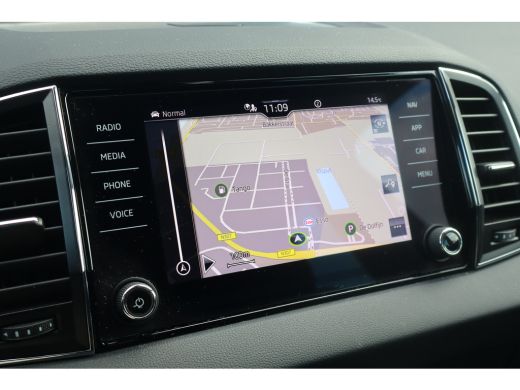 Skoda Karoq 1.5 TSI ACT Business Edition Plus 149PK | Achteruitrijcamera | Keyless entry/start | Trekhaak uit... ActivLease financial lease