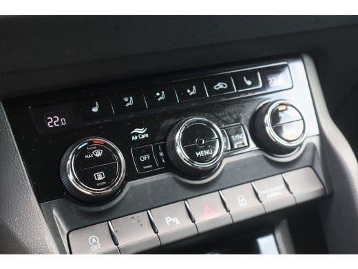 Skoda Karoq 1.5 TSI ACT Business Edition Plus 149PK | Achteruitrijcamera | Keyless entry/start | Trekhaak uit... ActivLease financial lease