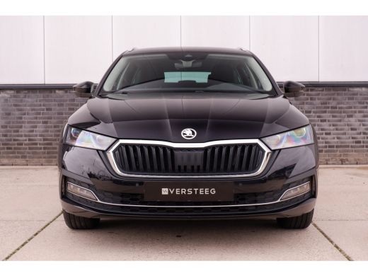 Skoda Octavia Combi 1.5 e-TSI Business Edition | Elek. Trekhaak | Virtual Cockpit | Carplay | LED | Navi ActivLease financial lease