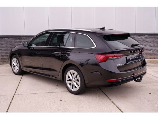 Skoda Octavia Combi 1.5 e-TSI Business Edition | Elek. Trekhaak | Virtual Cockpit | Carplay | LED | Navi ActivLease financial lease