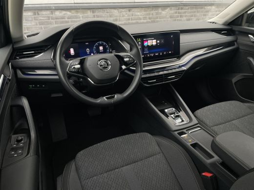 Skoda Octavia Combi 1.5 e-TSI Business Edition | Elek. Trekhaak | Virtual Cockpit | Carplay | LED | Navi ActivLease financial lease