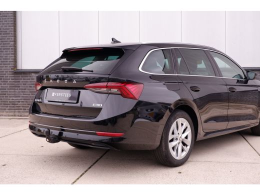 Skoda Octavia Combi 1.5 e-TSI Business Edition | Elek. Trekhaak | Virtual Cockpit | Carplay | LED | Navi ActivLease financial lease