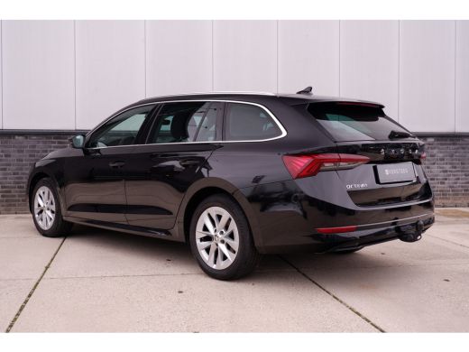 Skoda Octavia Combi 1.5 e-TSI Business Edition | Elek. Trekhaak | Virtual Cockpit | Carplay | LED | Navi ActivLease financial lease