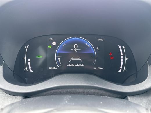 Toyota Yaris 1.5 Hybrid 115 First Edition **KEYLESS/ ADAPTIEVE CRUISE CONTROL/ AUTOMATISCHE DIMLICHTEN/ 36 MAA... ActivLease financial lease