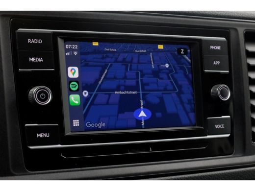 Volkswagen Crafter 35 2.0 TDI 140pk L3H3 (L2H2) DSG-Automaat Comfortline Laadklep 500kg 04-2022 ActivLease financial lease