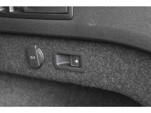 Volkswagen Passat Variant GTE 218PK DSG HYBRID BUSINESS IQ-LIGHT/CAMERA/TREKHAAK ActivLease financial lease