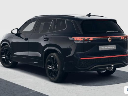 Volkswagen Tayron 1.5 eHybrid 272 Pk Automaat R-Line Edition | Black Style | Panoramadak | Trekhaak | 20 Inch | Ful... ActivLease financial lease