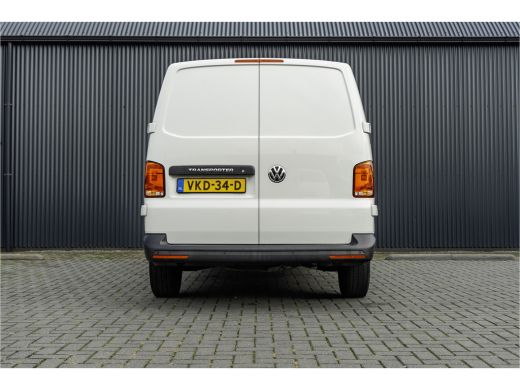 Volkswagen Transporter TDI | L2H1 | Automaat | CarPlay | Navigatie | Cruise | Airco | PDC | Euro 6 ActivLease financial lease
