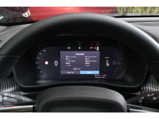 Volvo  EC40 185 kW Single Motor Extended Range RWD Plus Dark | Panoramadak | Harman/Kardon | Pilot Assist | 2... ActivLease financial lease