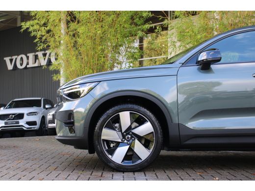 Volvo  EC40 185 kW Single Motor Extended Range RWD Plus Dark | Panoramadak | Harman/Kardon | Pilot Assist | 2... ActivLease financial lease