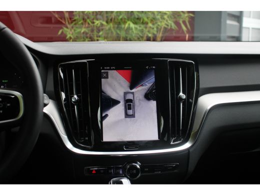 Volvo  V60 T6 AWD Plug-in Hybrid Plus Dark | Panoramadak | Memory | Harman/Kardon | 360 Camera | Head-up dis... ActivLease financial lease