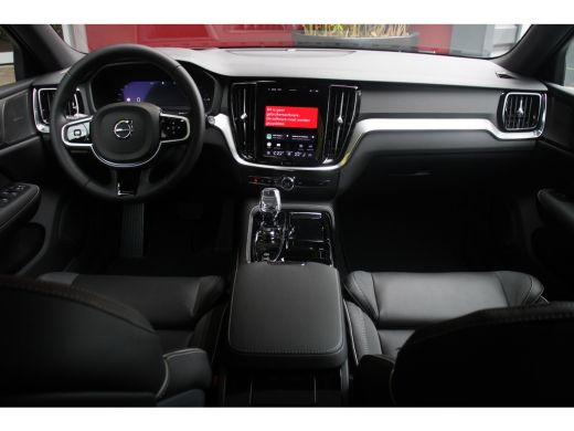 Volvo  V60 T6 AWD Plug-in Hybrid Plus Dark | Panoramadak | Memory | Harman/Kardon | 360 Camera | Head-up dis... ActivLease financial lease