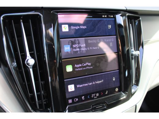 Volvo  XC60 2.0 T6 Plug-in hybrid AWD Ultra Dark ActivLease financial lease